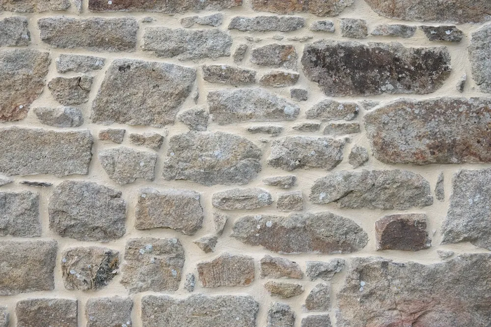 Taille de pierre près de Athis-Val-de-Rouvre