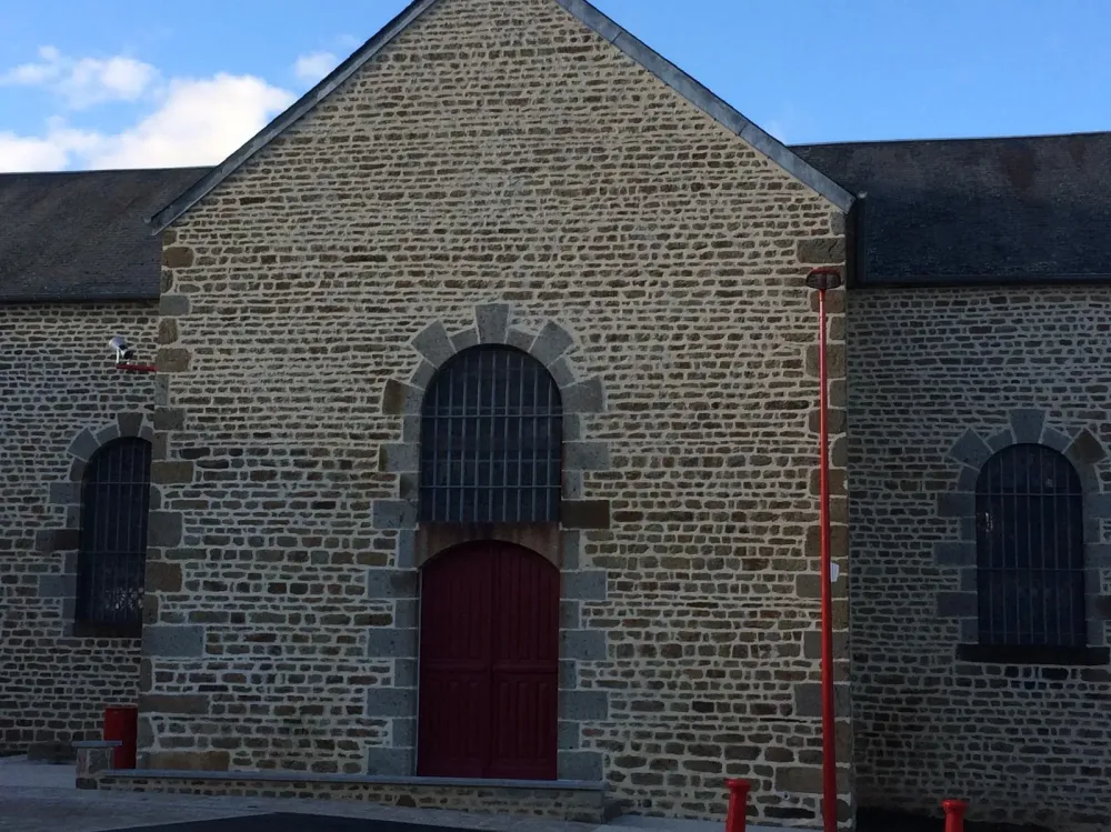 a16a29ad-2325-4112-a764-e5c853d27c1b-1600